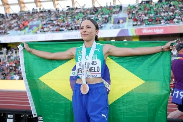 Mundial de Atletismo: Letícia Melo é bronze e Thiago Braz fica em 4º