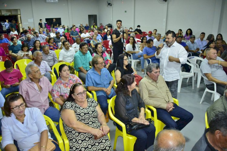 Em Fátima do Sul, Carlos Bernardo acompanha André Puccinelli em reuniões