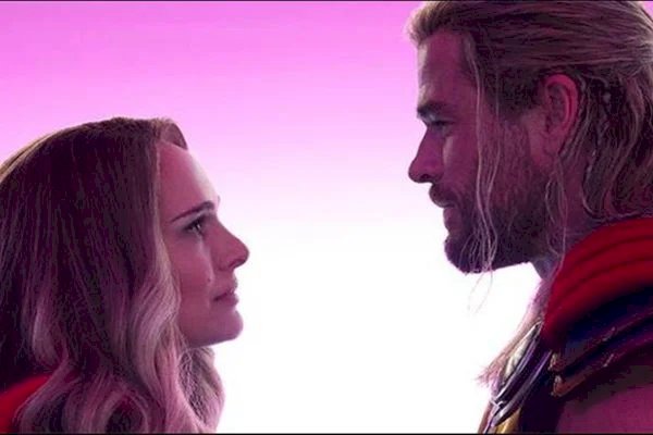 Filme Thor: Amor e Trovão ganha data de estreia no Disney+