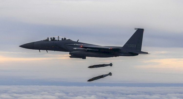 EUA e Coreia do Sul simulam bombardeio aéreo após Coreia do Norte lançar míssil sobre Japão