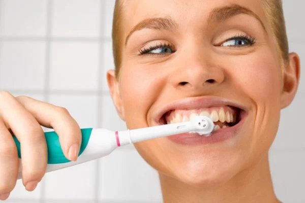 Saúde bucal ruim é um perigo para todo o organismo, diz dentista