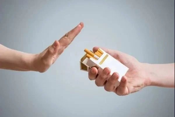 Estudo define idade limite para deixar de fumar zerando riscos à saúde