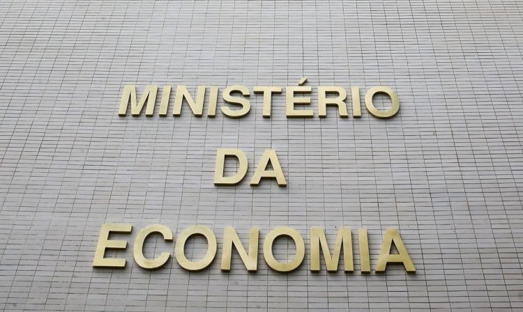 Governo remaneja verbas e aumenta gastos discricionários em R$ 3,3 bi