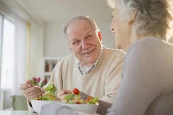Estudo de Harvard define como deve ser dieta para garantir longevidade