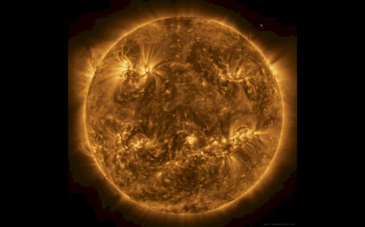 'Batimento cardíaco' no Sol: astrônomos descobrem origem de emissão misteriosa de ondas de rádio