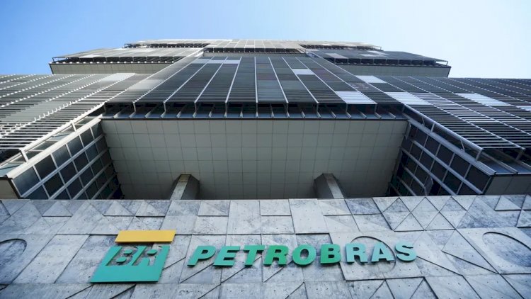 Petrobras vota aumento salarial de quase 44% para executivos; presidente pode ganhar mais de R$ 165 mil