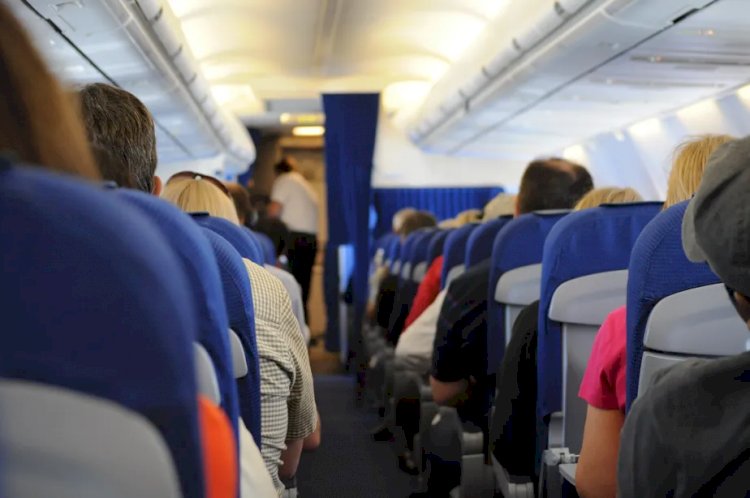 Como manter a calma em um voo turbulento? 6 dicas de especialistas em aviação