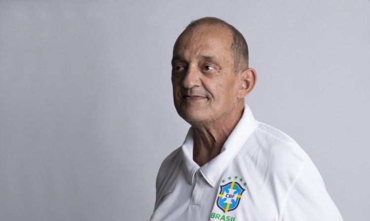 Futsal brasileiro perde o técnico Fernando Ferretti