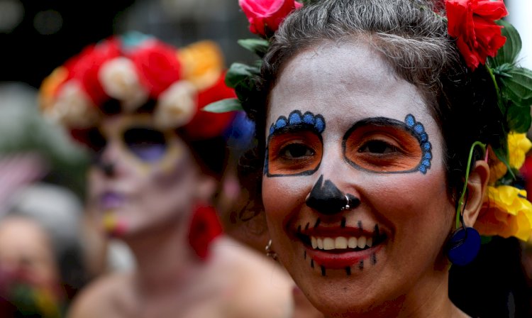 Museu no Rio abre jardins para festa mexicana do Dia dos Mortos