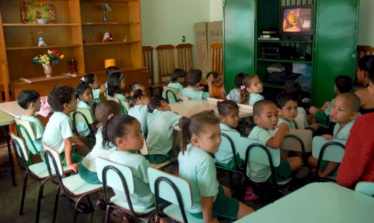 Educação Infantil: conteúdo de 90?s turmas ignora temas raciais