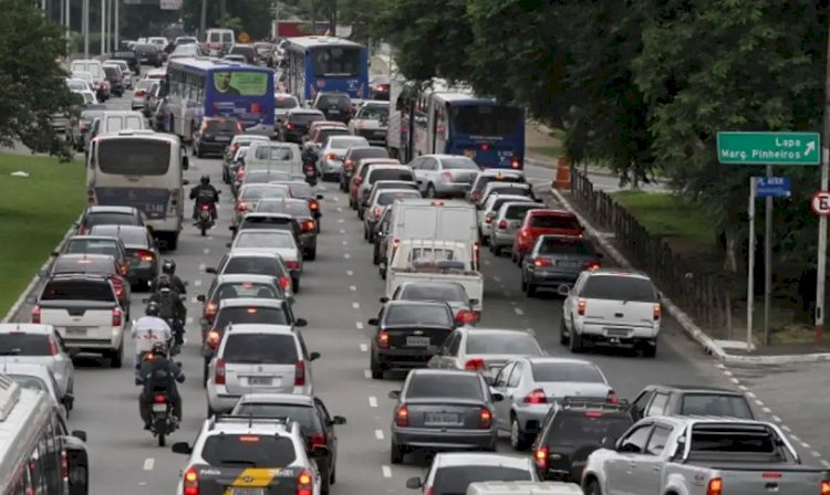 Rodízio de veículos fica suspenso até o início de janeiro em São Paulo