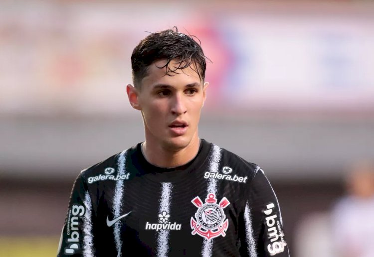 Cruzeiro se aproxima de acerto com Corinthians por Mateus Vital; veja detalhes