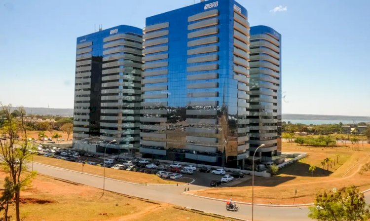 Justiça barra assinatura da compra do Banco Master pelo BRB