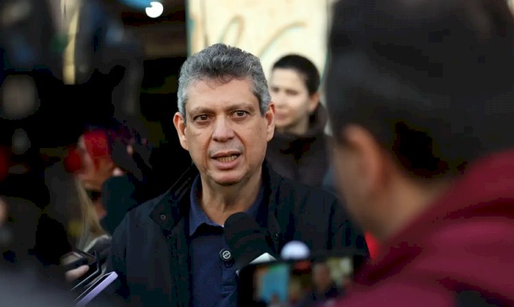 Macêdo diz que derrubada de decreto do IOF foi derrota do país