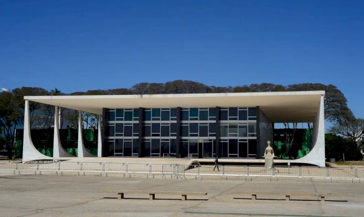 Embaixador diz que Martins não embarcou para EUA com Bolsonaro em 2022
